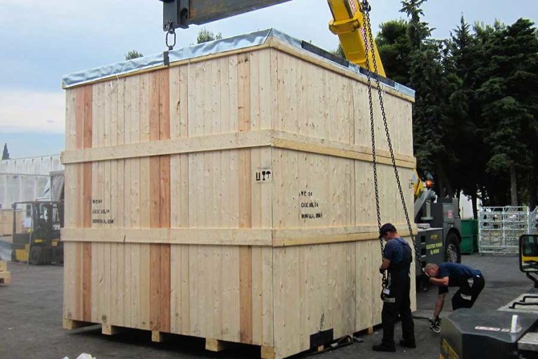 Cassa in legno su misura logistica industriale LBA Srl Imballaggi Industriali
